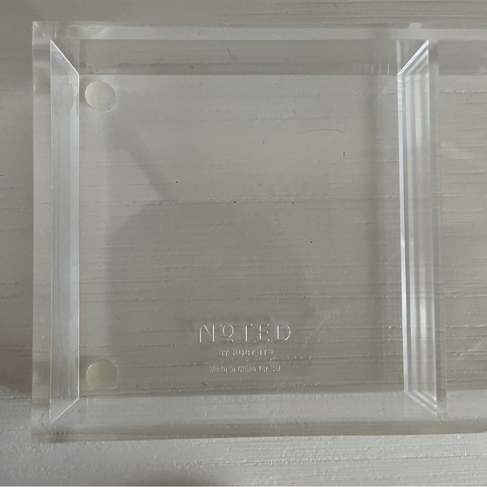 Noted by Post-it Bundle | Tray + Tab Sticky Notes - Picture 4 of 7